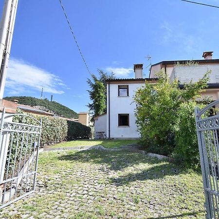 Calaone Wondeful Duplex Apartment Con Parcheggio X4 Baone Exterior photo