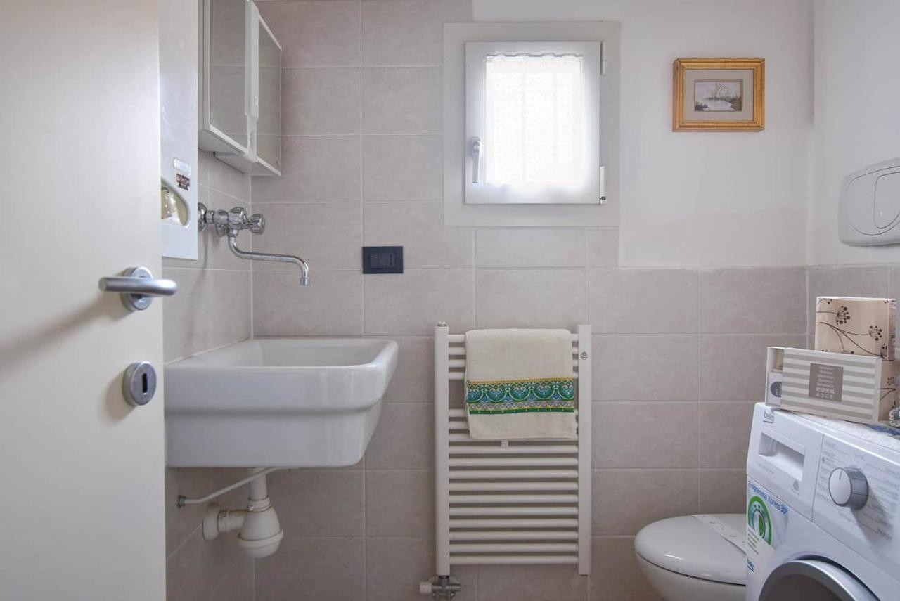 Calaone Wondeful Duplex Apartment Con Parcheggio X4 Baone Exterior photo